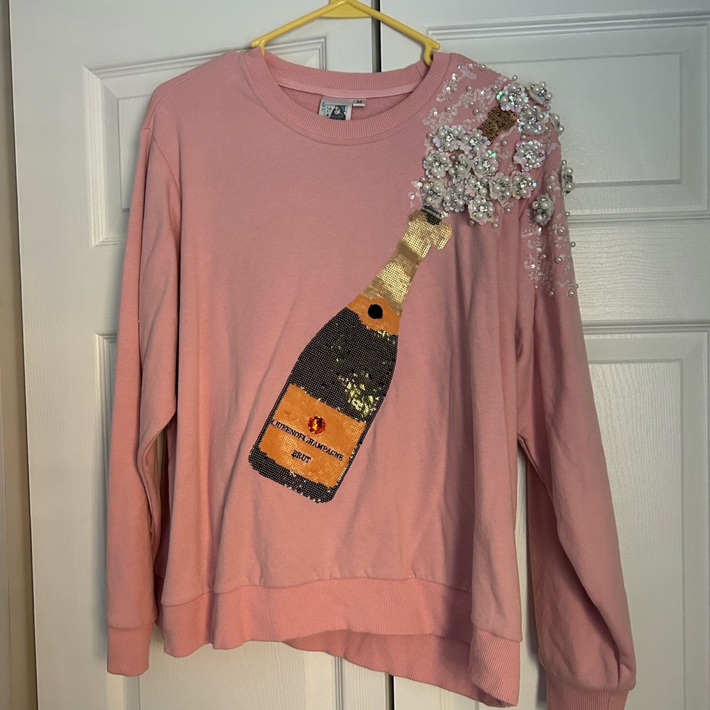 Queen of sparkles champagne pop sweatshirt